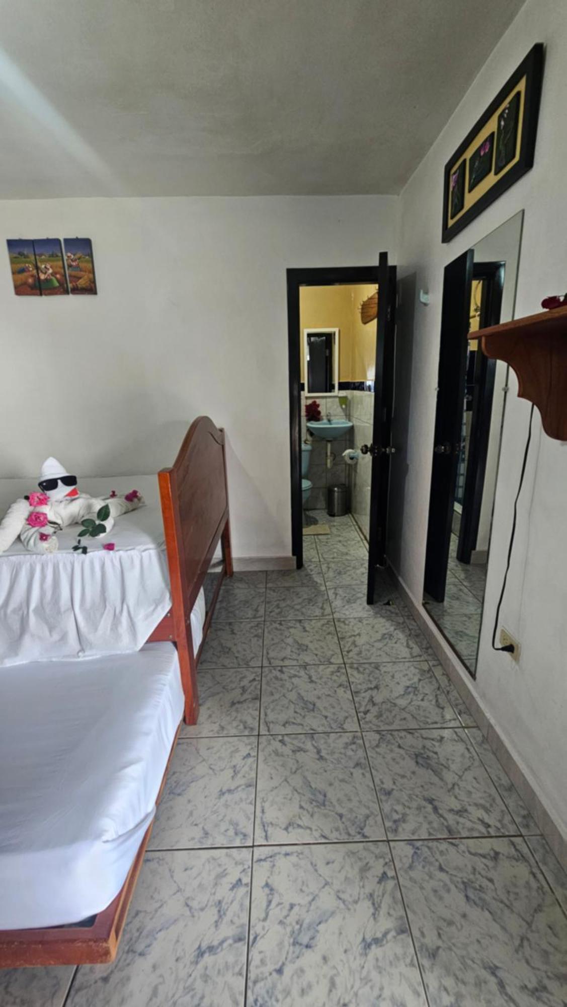 Flor'S House Apartment ซานกริสโตวัล ภายนอก รูปภาพ