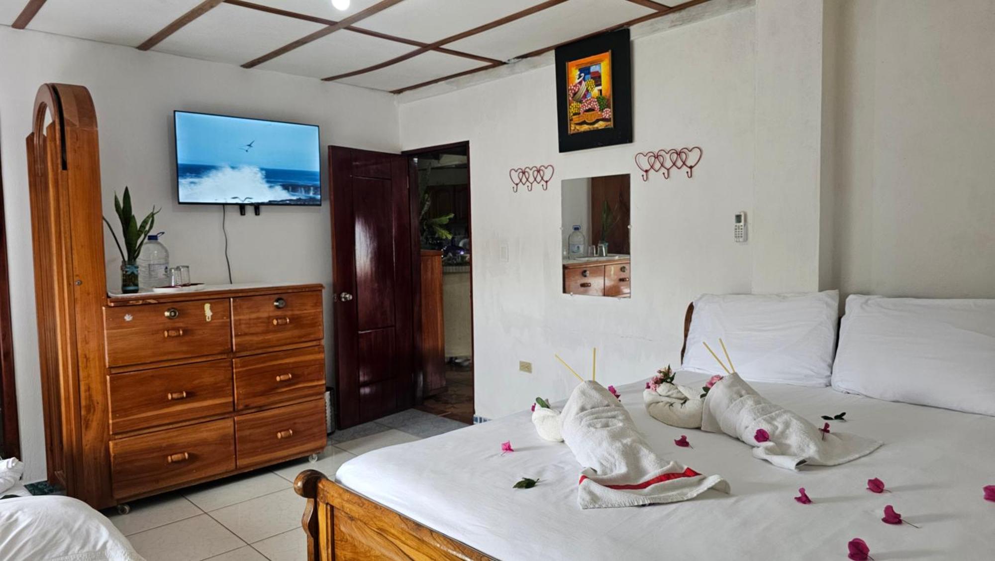 Flor'S House Apartment ซานกริสโตวัล ภายนอก รูปภาพ