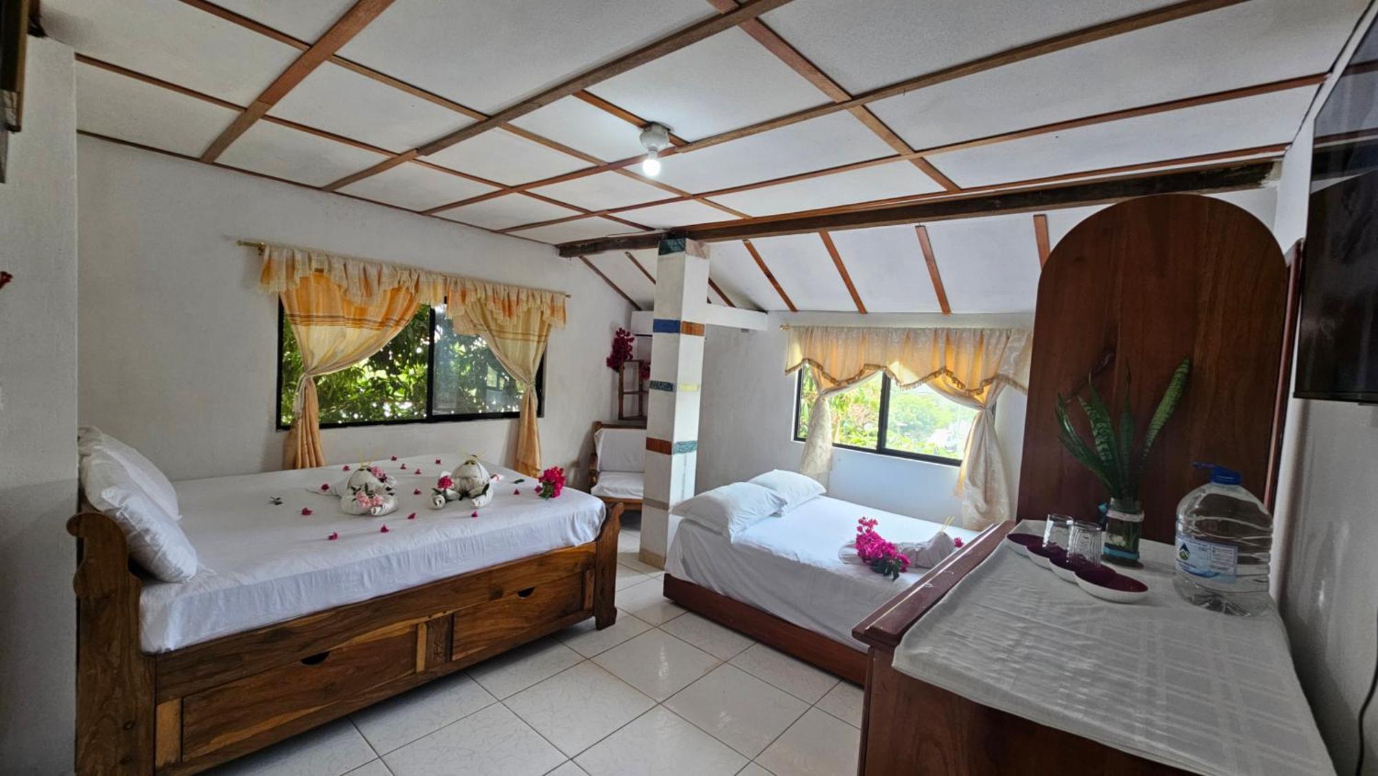 Flor'S House Apartment ซานกริสโตวัล ภายนอก รูปภาพ